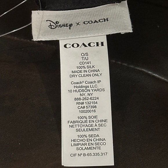 DISNEY X COACH Villains Print Silk Square Scarf, in Black/Multi Style CD141 BNWT - Picture 8 of 10